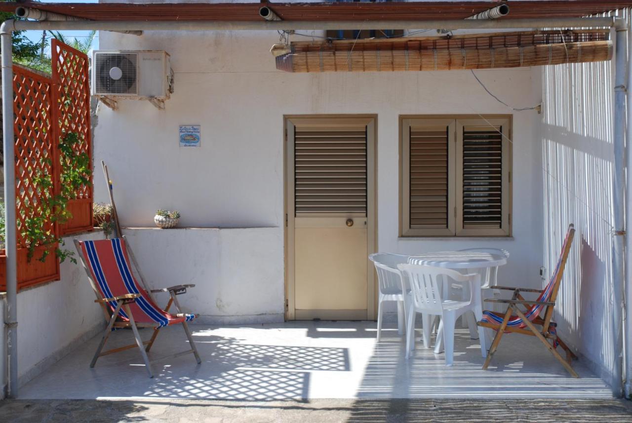 Case Vacanze La Cernia Bruna Isola di Ustica Exterior photo